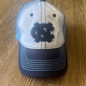 Top of the World embroidered NCAA NC Tar Heels Blue and White relax fit Cap